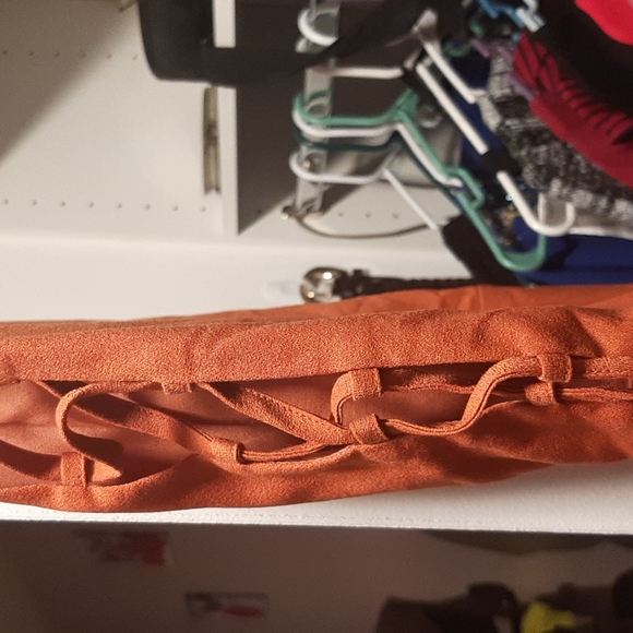 Dress - Picture 2 of 4